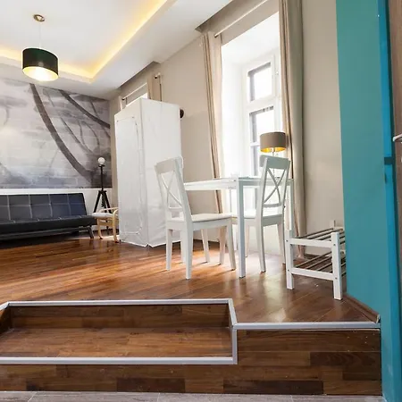 Apartament Fancy Ernesto *